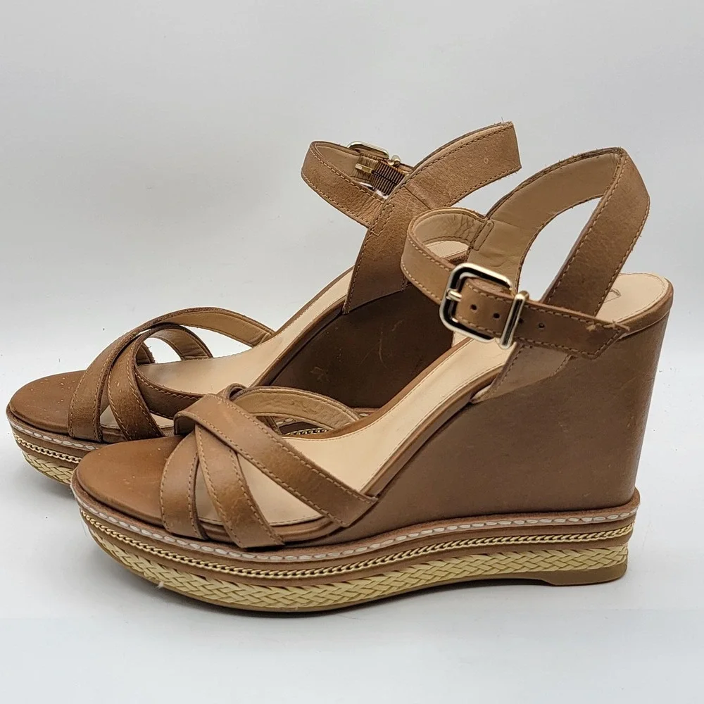 Antonio Melani Tan Leather‎ Wedge Sandals Strappy Platform Gold Chain Detail 9.5